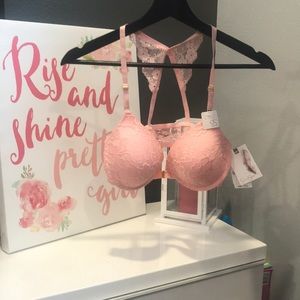 Jessica Simpson Bra 🌸💕